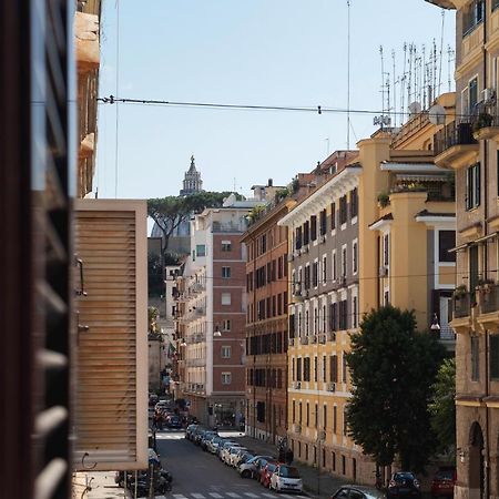 4-Rooms Flat At Vatican ローマ エクステリア 写真