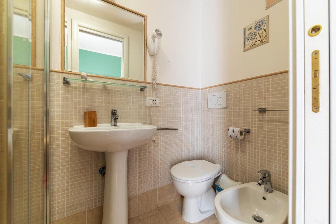 4-Rooms Flat At Vatican ローマ エクステリア 写真