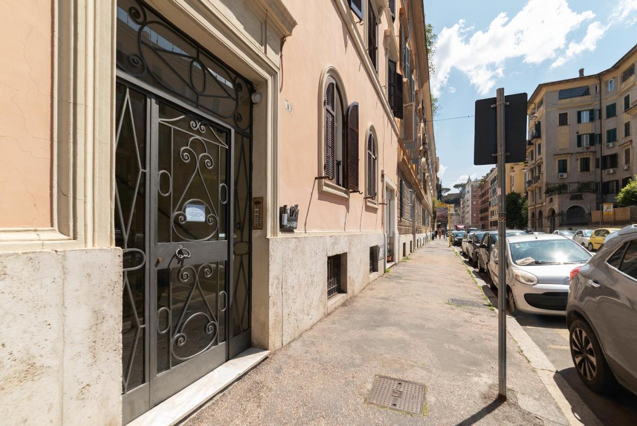 4-Rooms Flat At Vatican ローマ エクステリア 写真